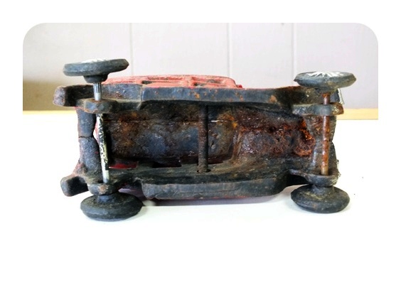 Vintage two piece metal car