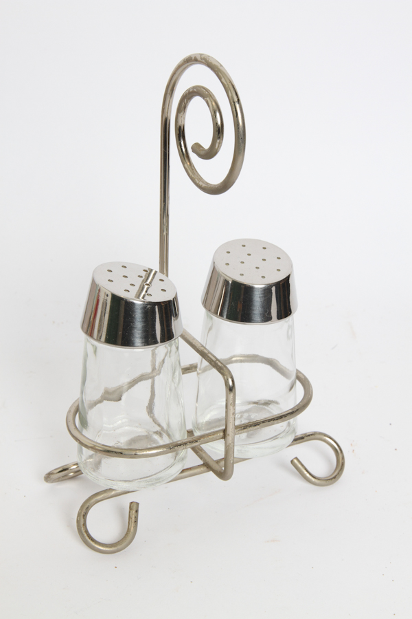 Various Vintage Kitchen Items