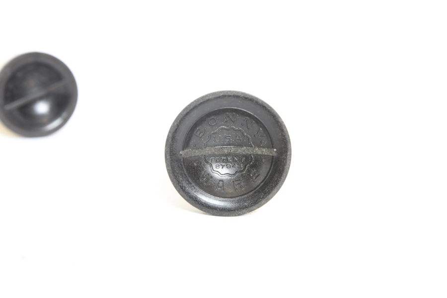 Various Vintage Kitchen Items