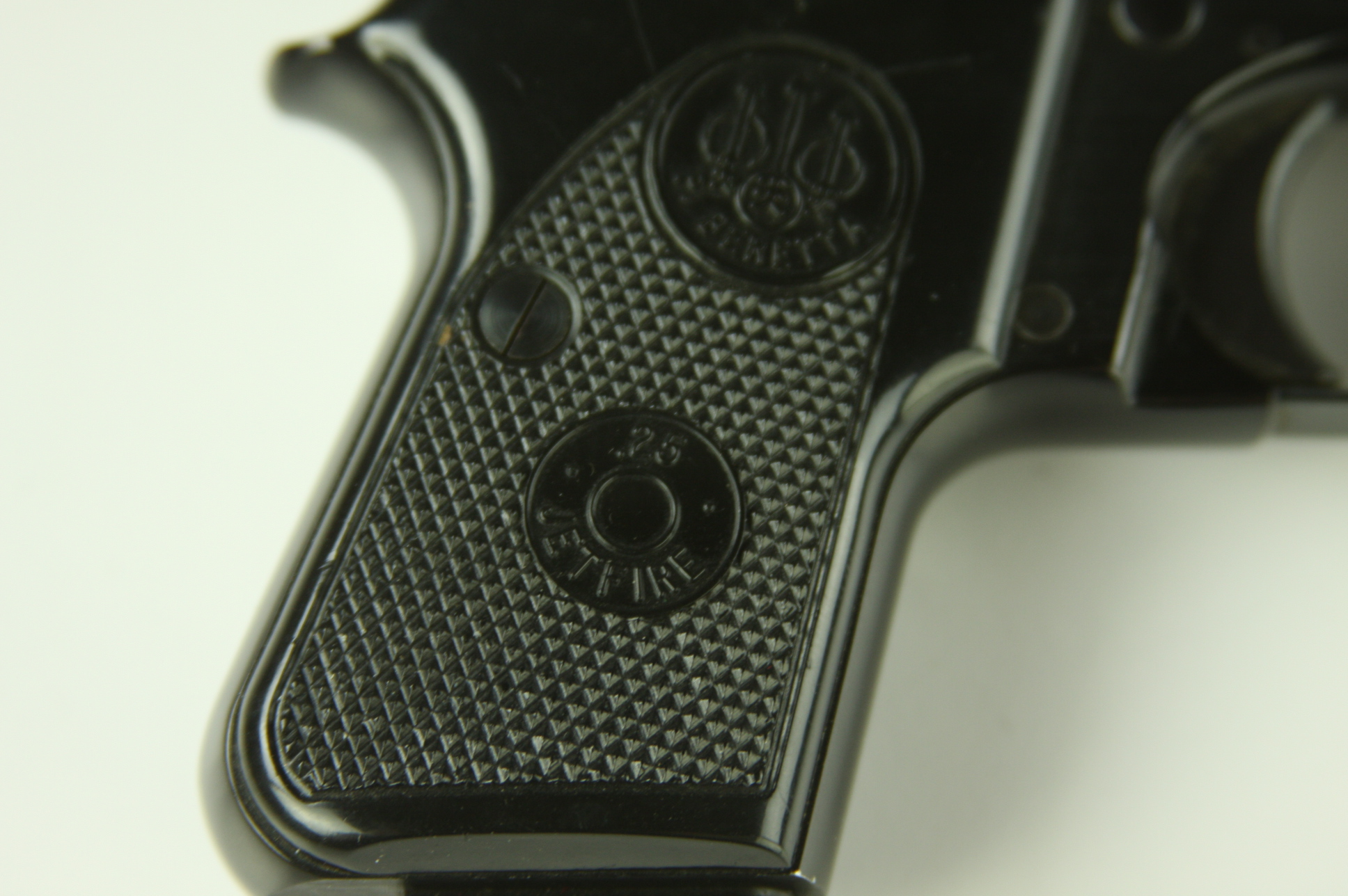 P Beretta Model 950 BS .25 caliber pistol