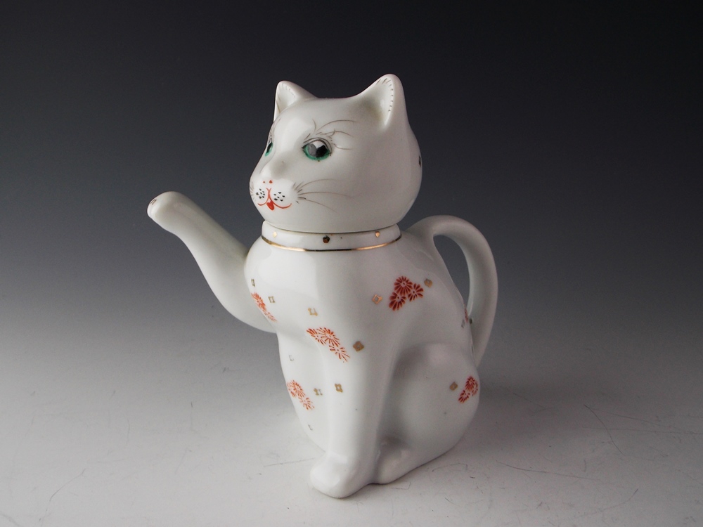 Vintage China Cat Tea Pot