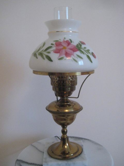 Antique Style Lamp