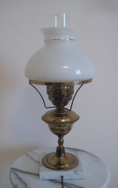 Antique Style Lamp