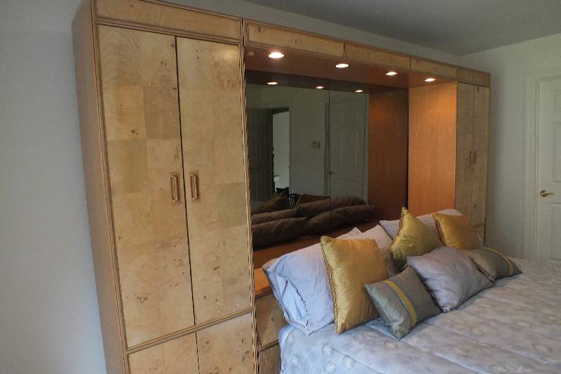 Henredon Scene Two Platform bed, headboard and two cabinets