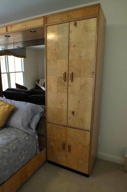 Henredon Scene Two Platform bed, headboard and two cabinets