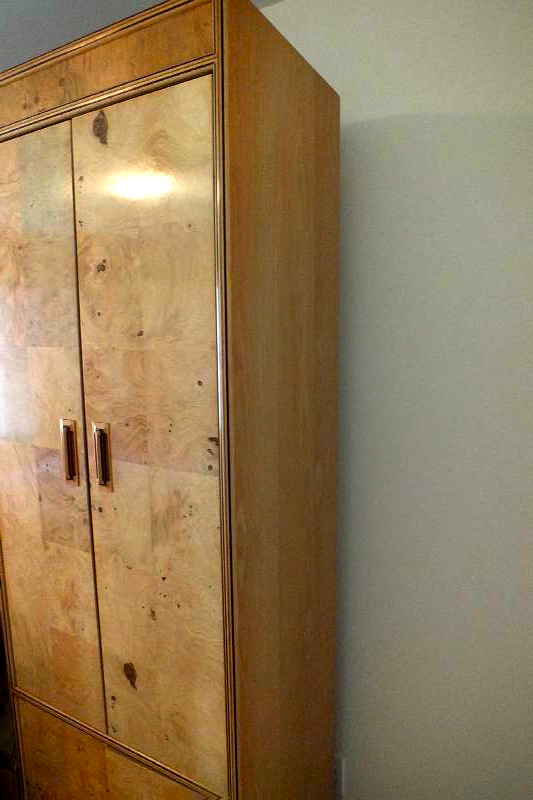 Henredon Scene Two Platform bed, headboard and two cabinets