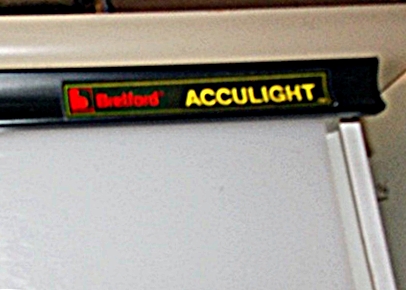 Bretford Acculight Negative Viewer