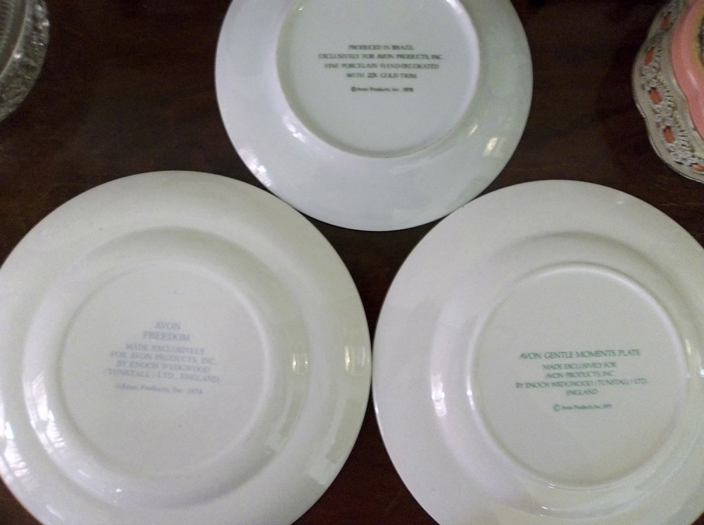 Avon Plates and Covered Candy Dish