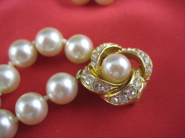 Faux pearl sets
