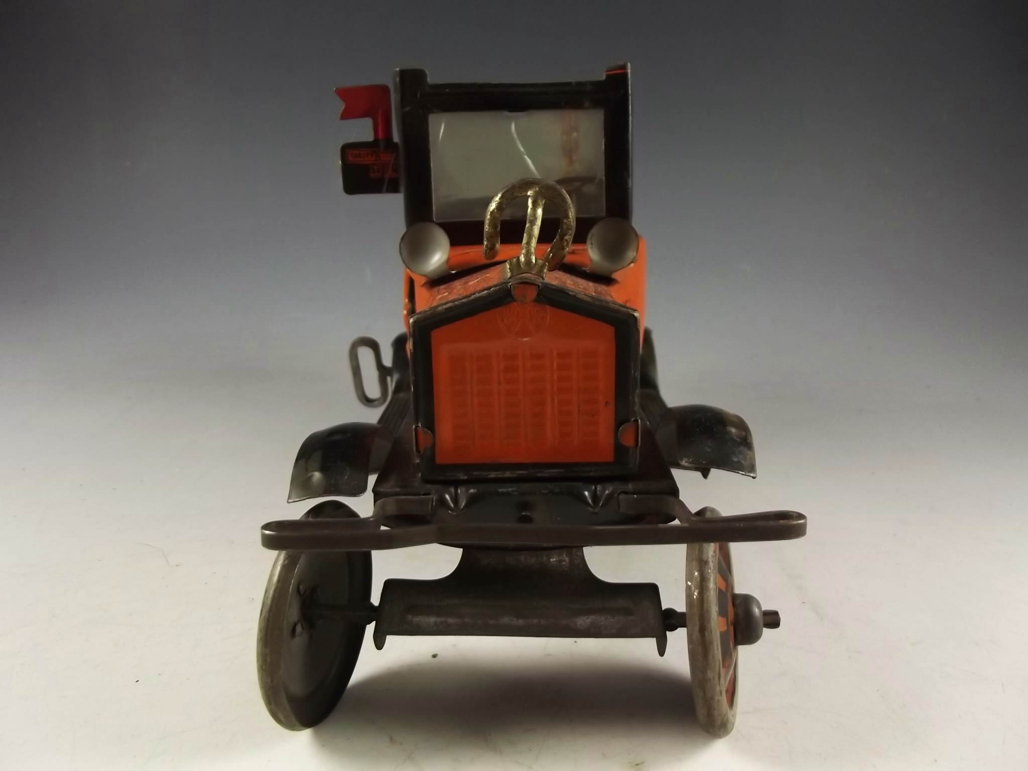 Circa 1930's Amos 'n Andy tin Fresh Air Taxi Cab.