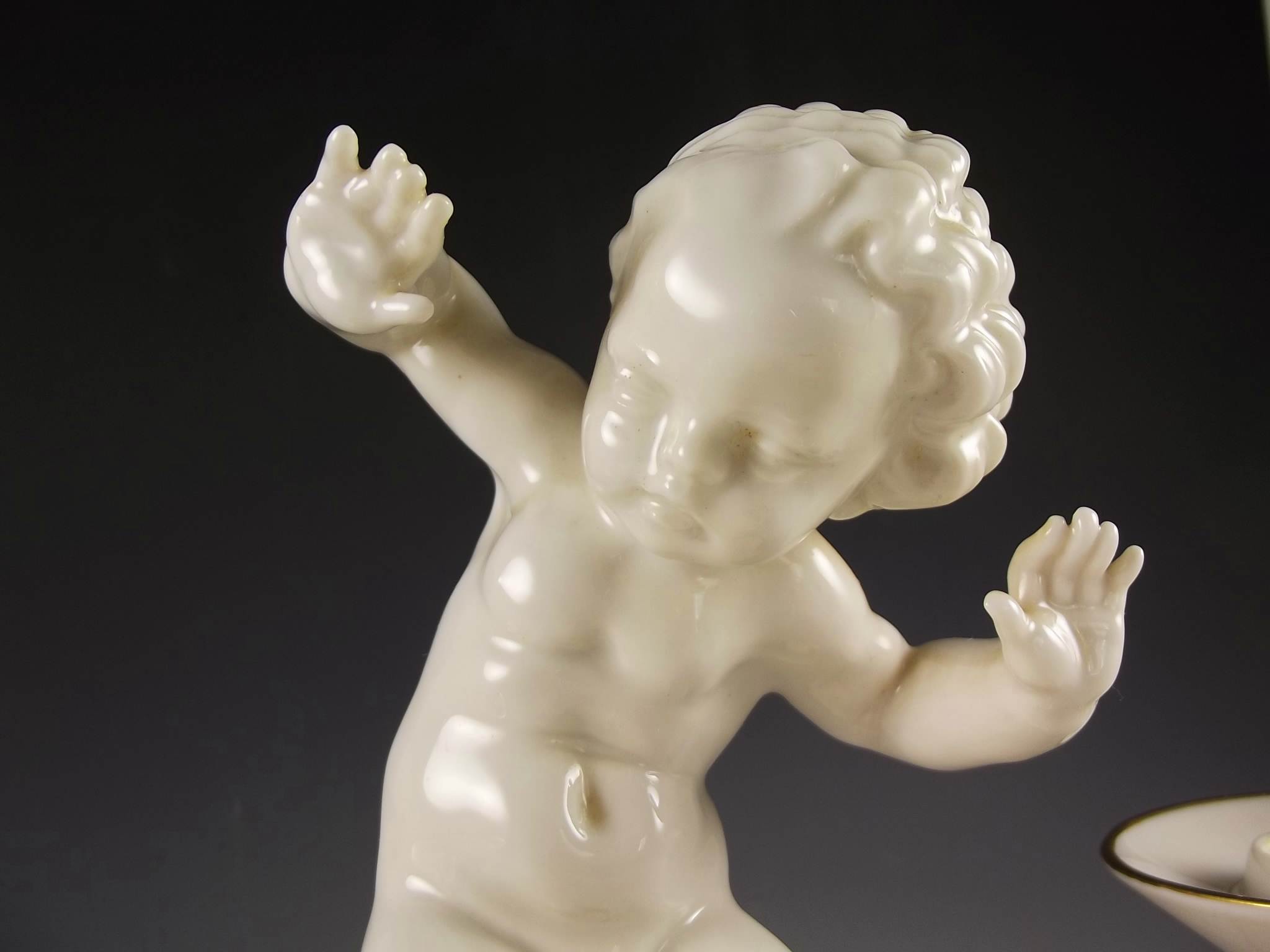 Hutschenreuther Selb Kunstabteilung LHS candelabra.