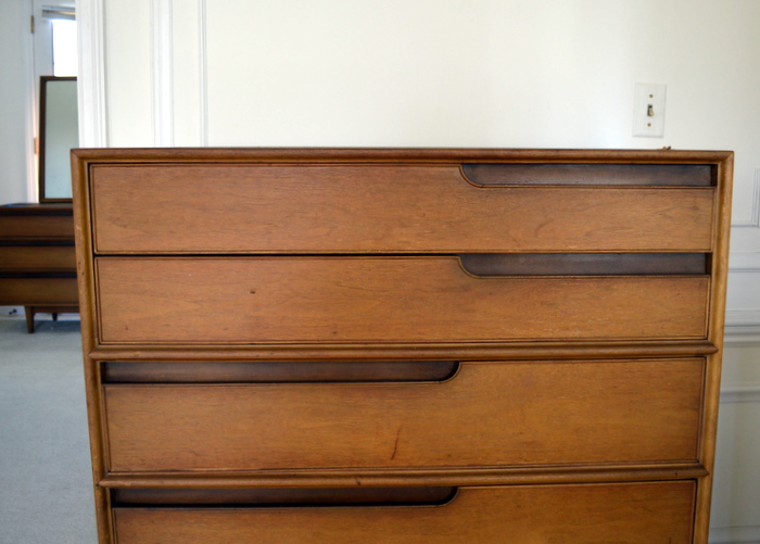 Vintage Henredon MidCentury Dresser
