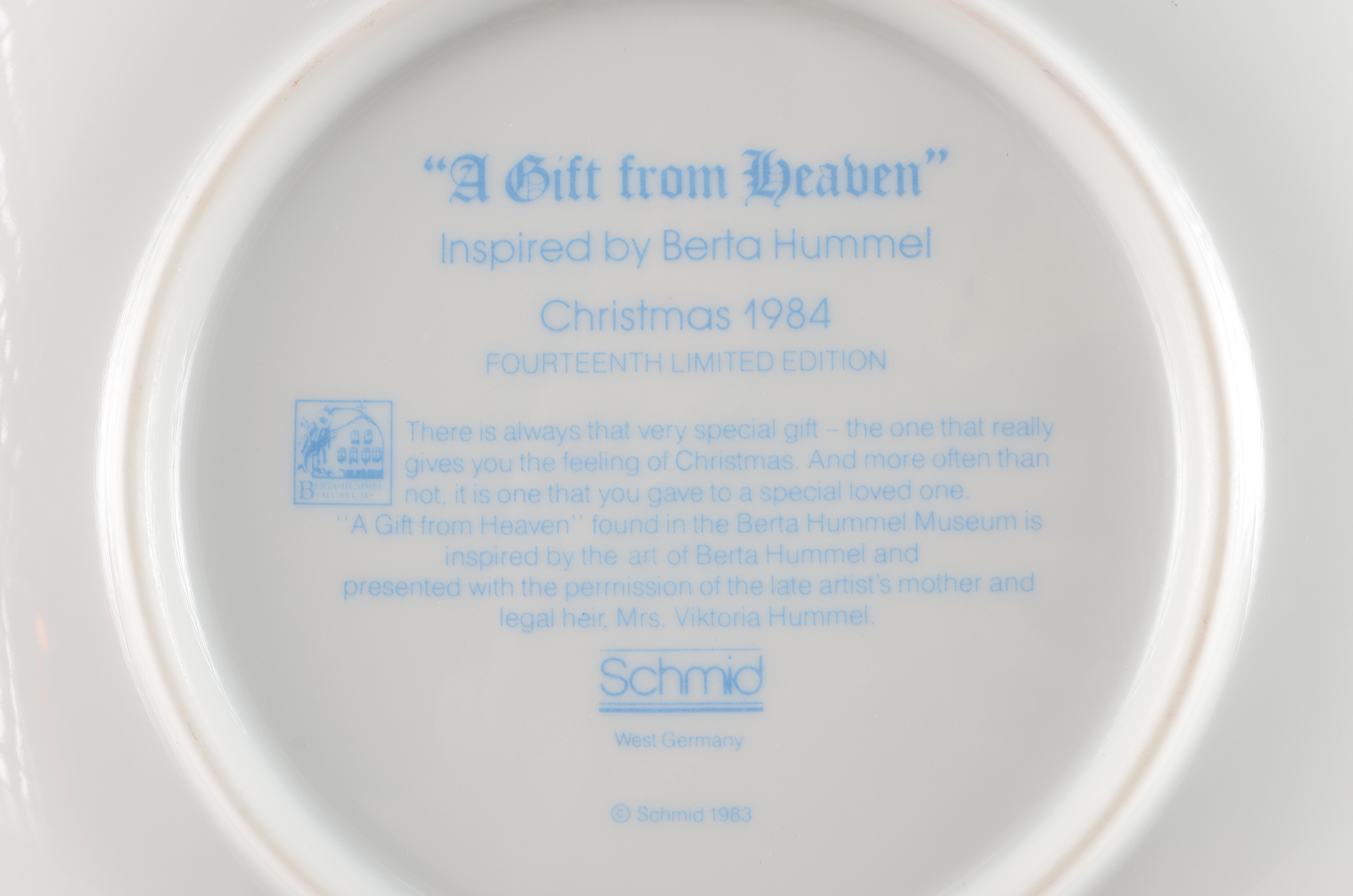  Schmid Christmas Plate, 1984, 'A Gift from Heaven' Fourteenth  Limited Edition