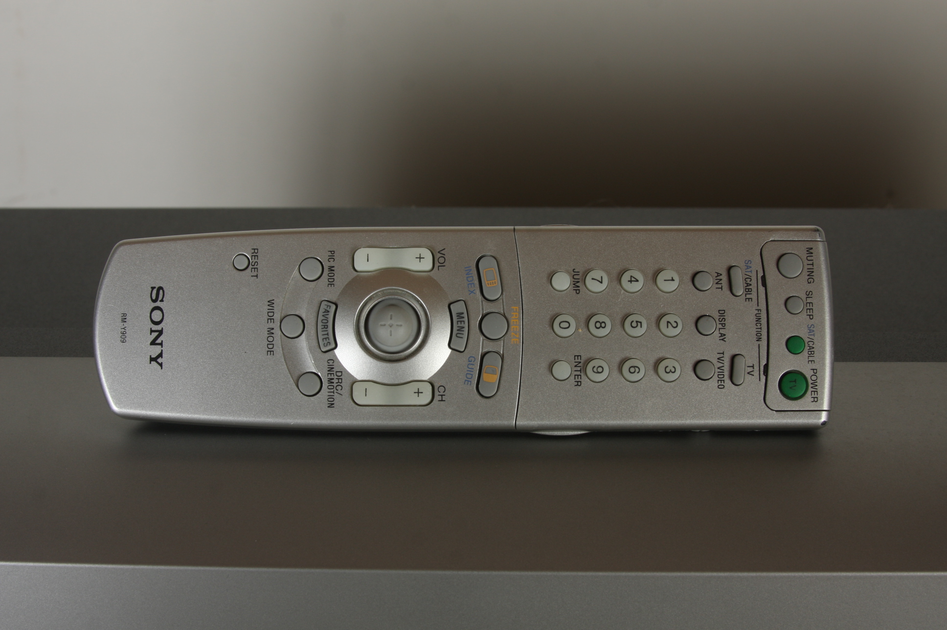 Sony 65" Rear Video Wide Screen Projection TV