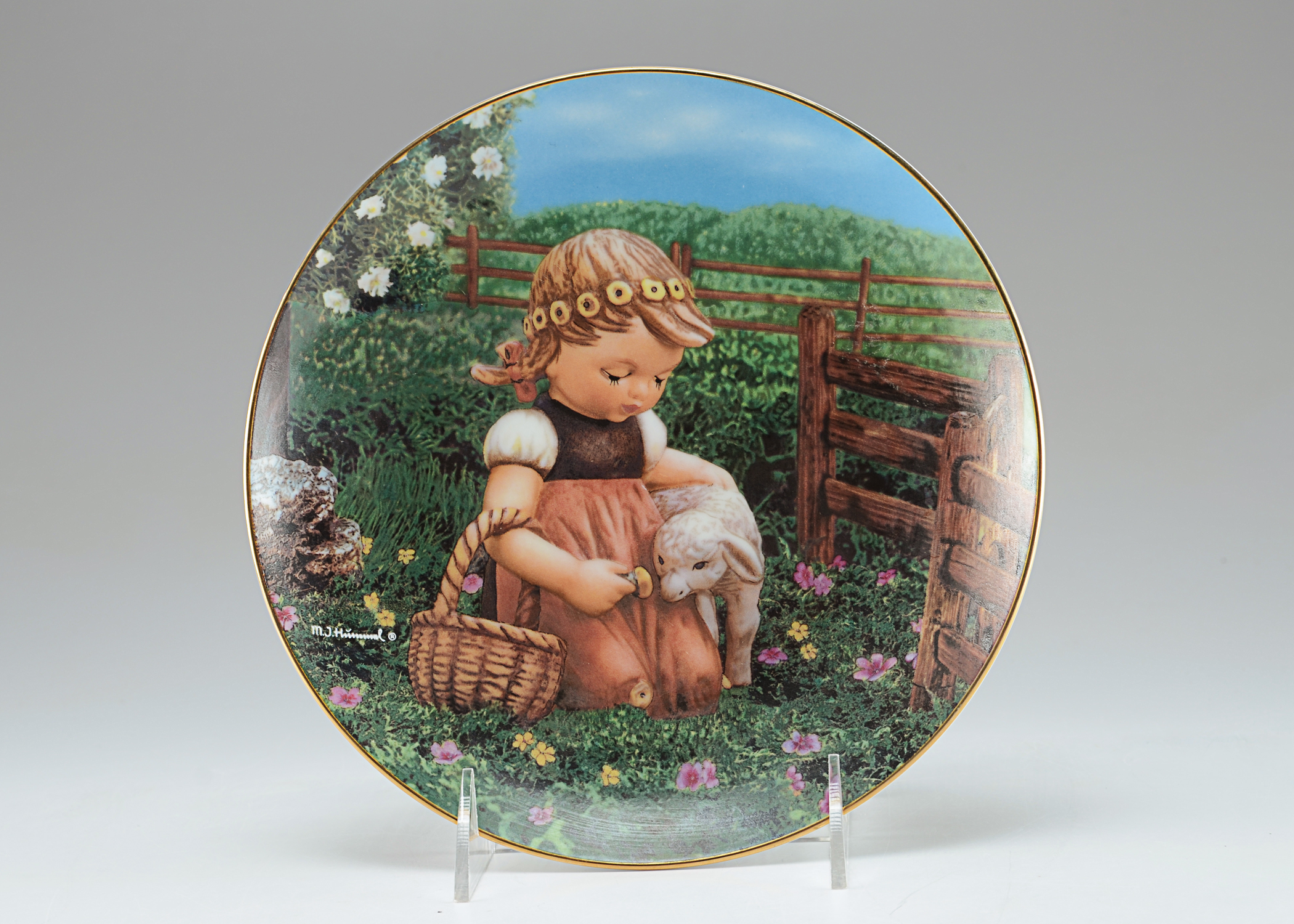 Hummel plate, Limited Edition. 'Favorite Pet, Gentle Friends'.