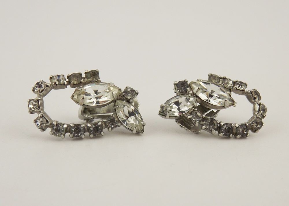 Vintage Rhinestone and Green Stone Jewelry