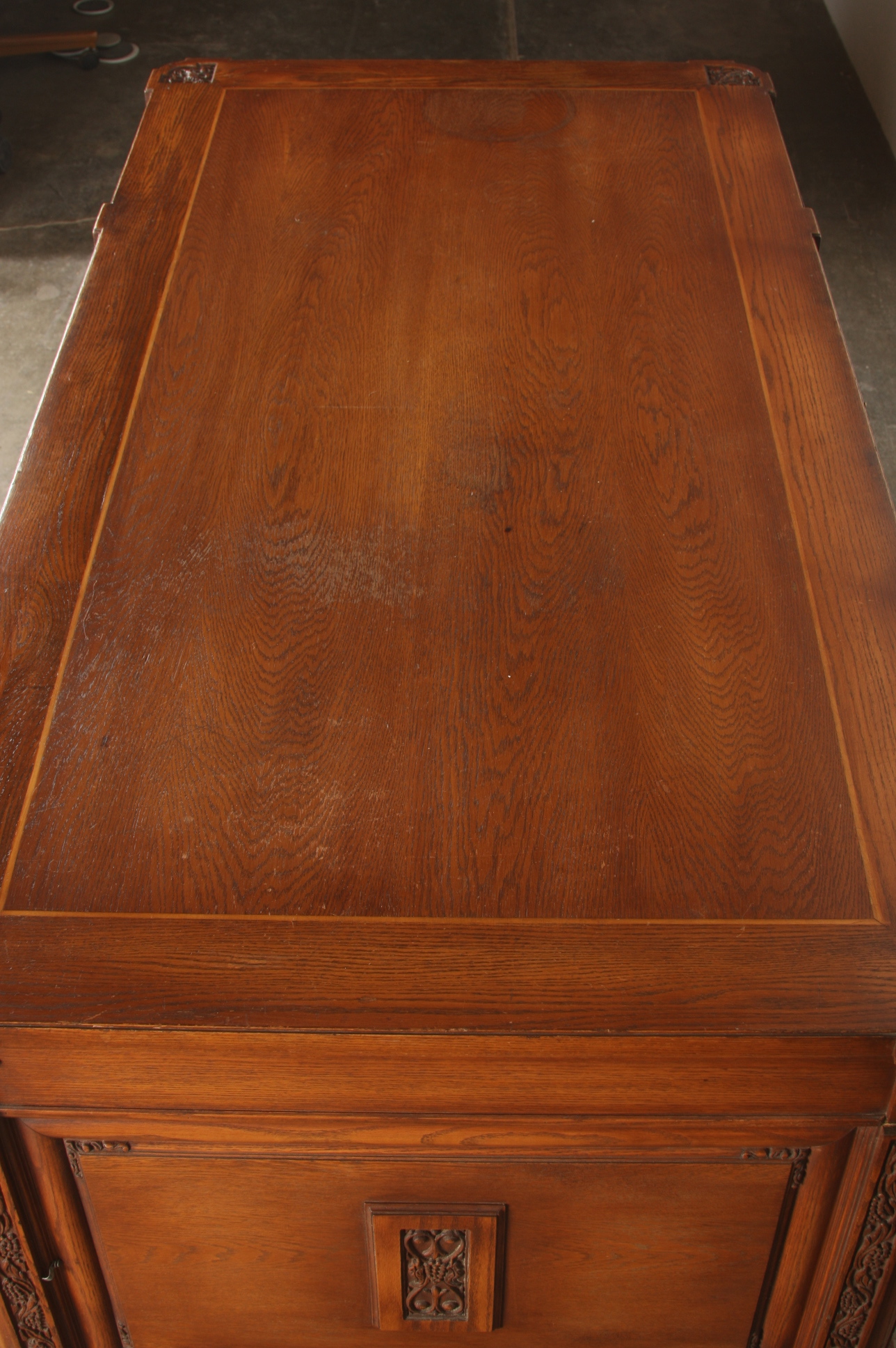 Romweber Viking Oak Executive Desk