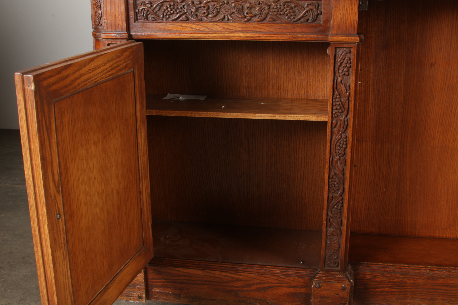 Romweber Viking Oak Executive Desk