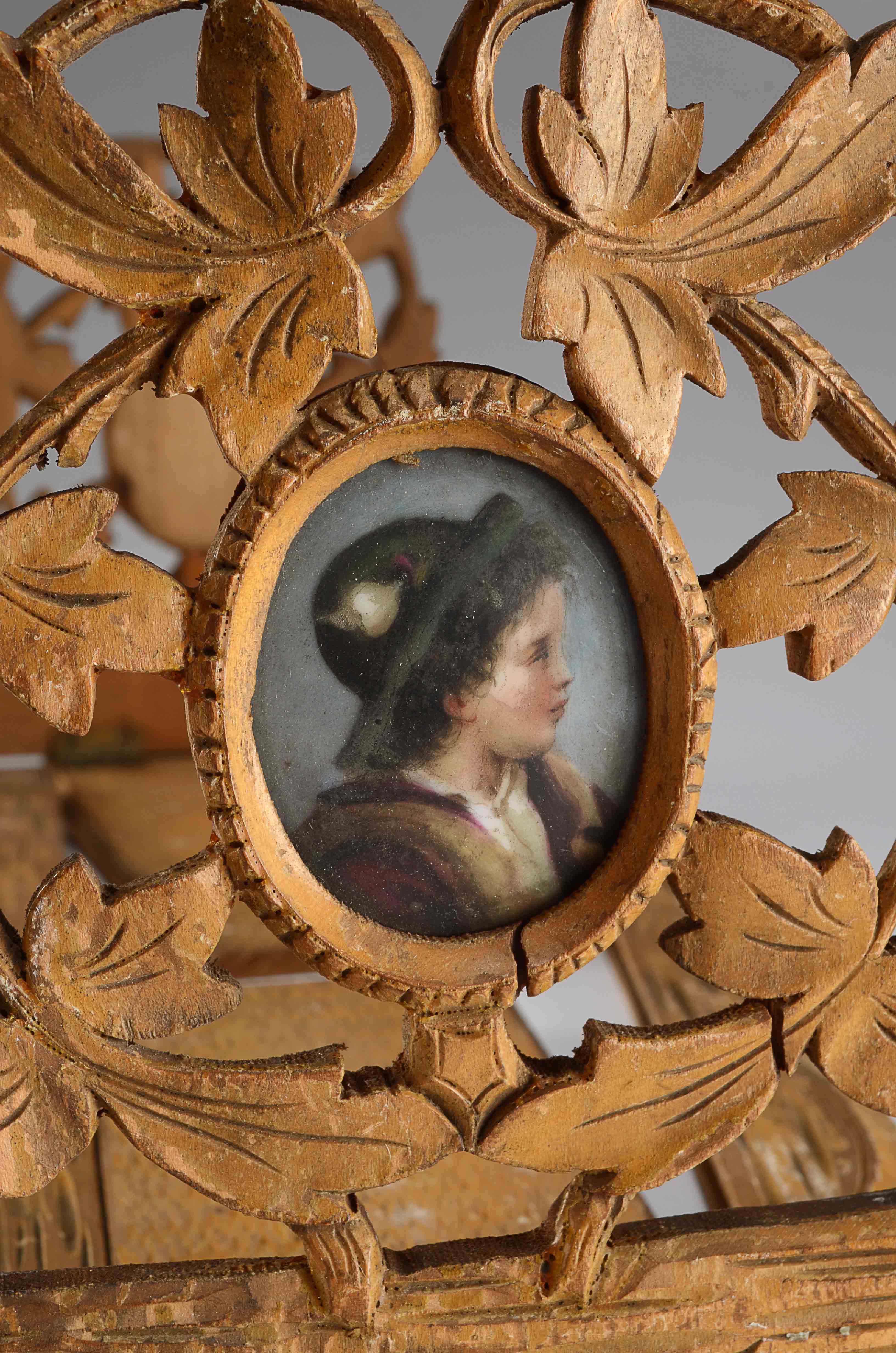 Lot of Collectible Antique Decorative Pieces