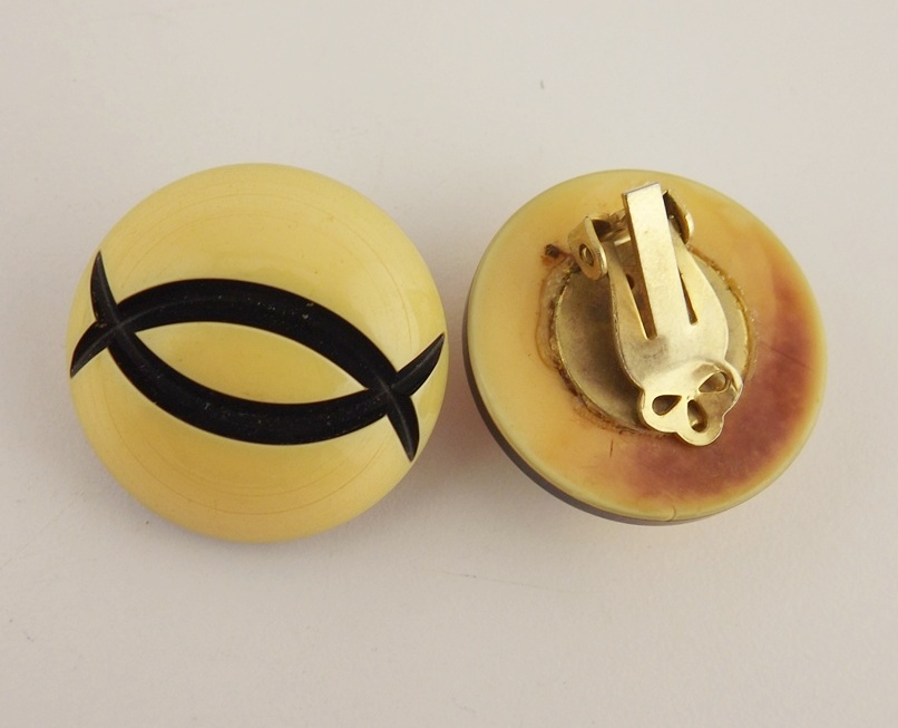 Vintage Button Earrings, Pin, Beaded Jewelry