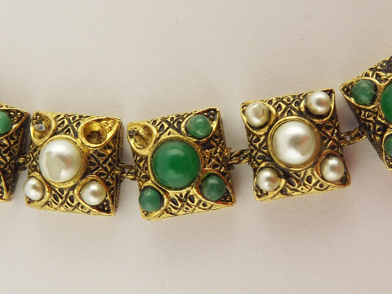 Vintage Green Stone Jewelry