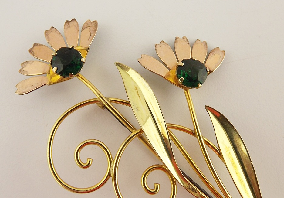 Vintage Green Stone Jewelry