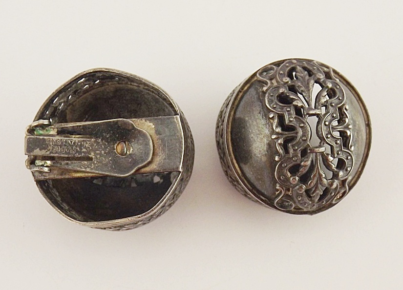 Vintage Dark Silver  Jewelry