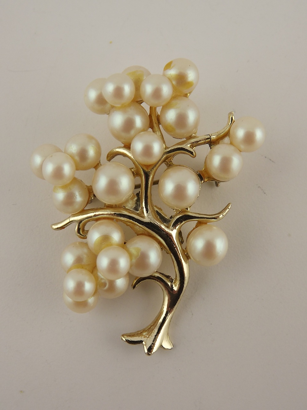 Vintage Goldtone Pins, Genuine Pearls