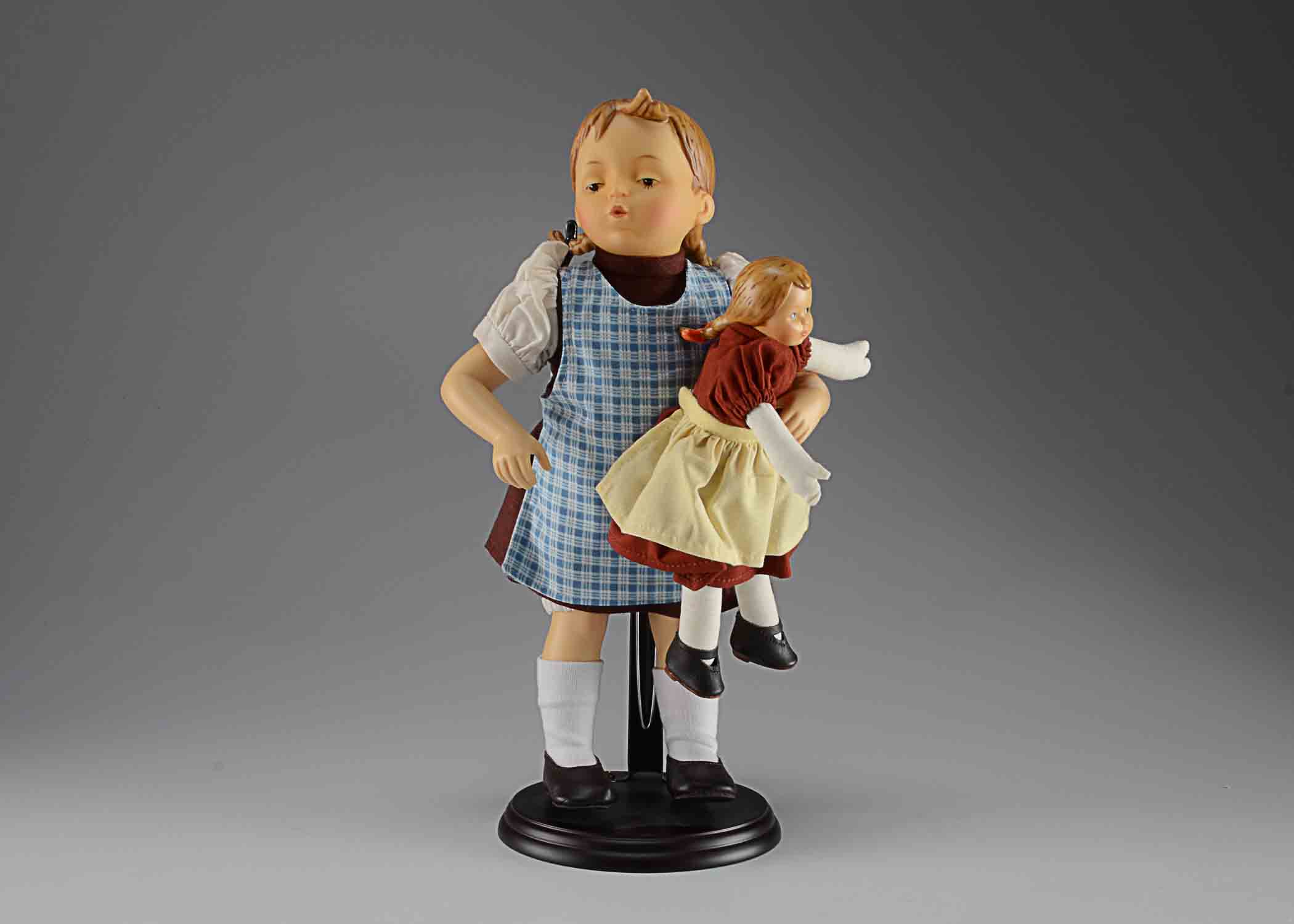 Kiss Me! Hummel Doll #515