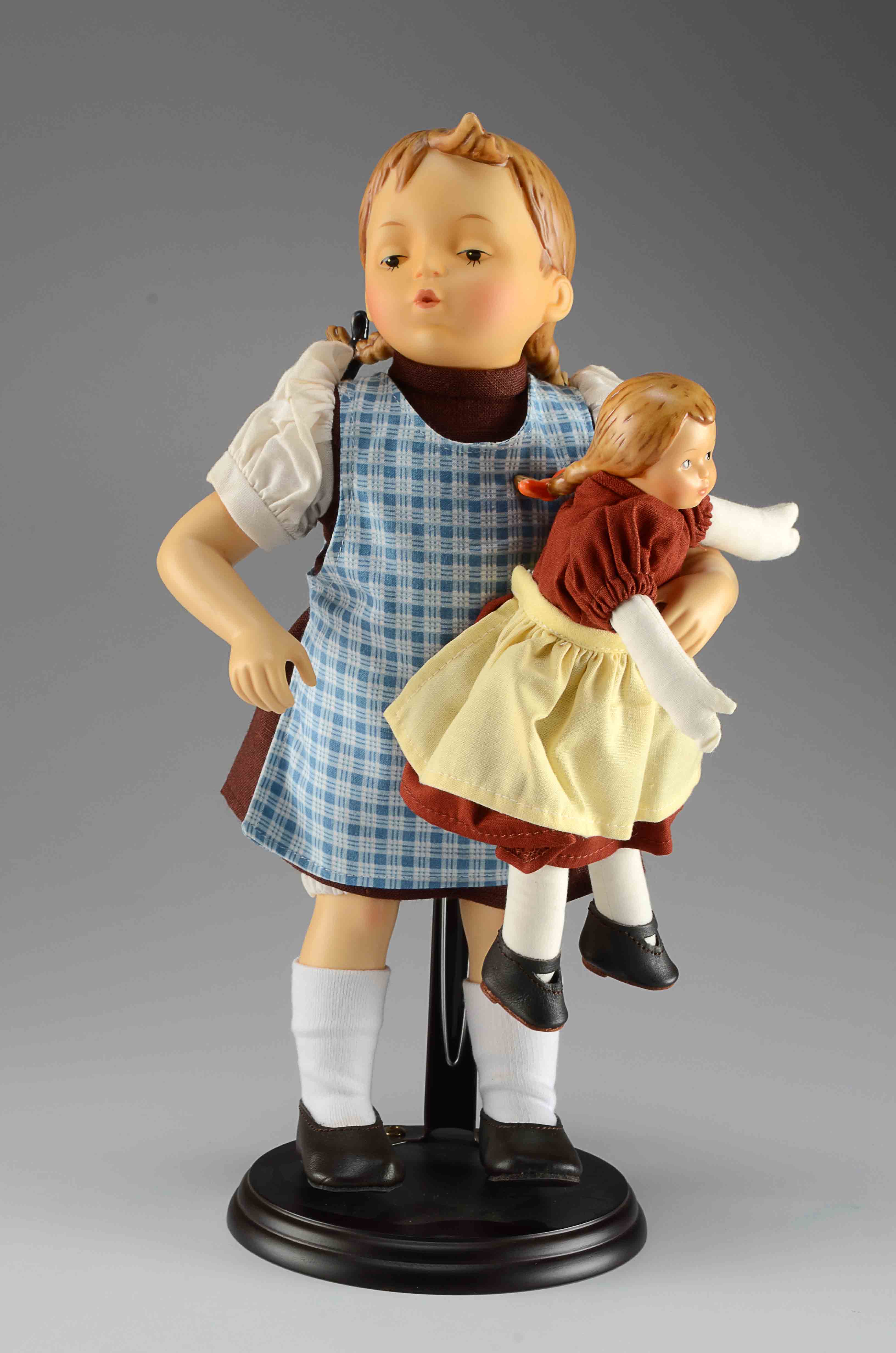 Kiss Me! Hummel Doll #515