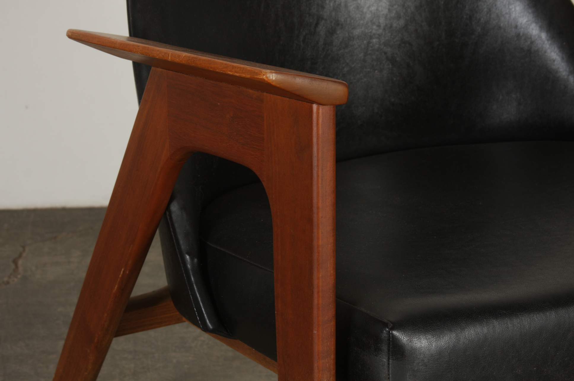 Mid-century Modern Armchair