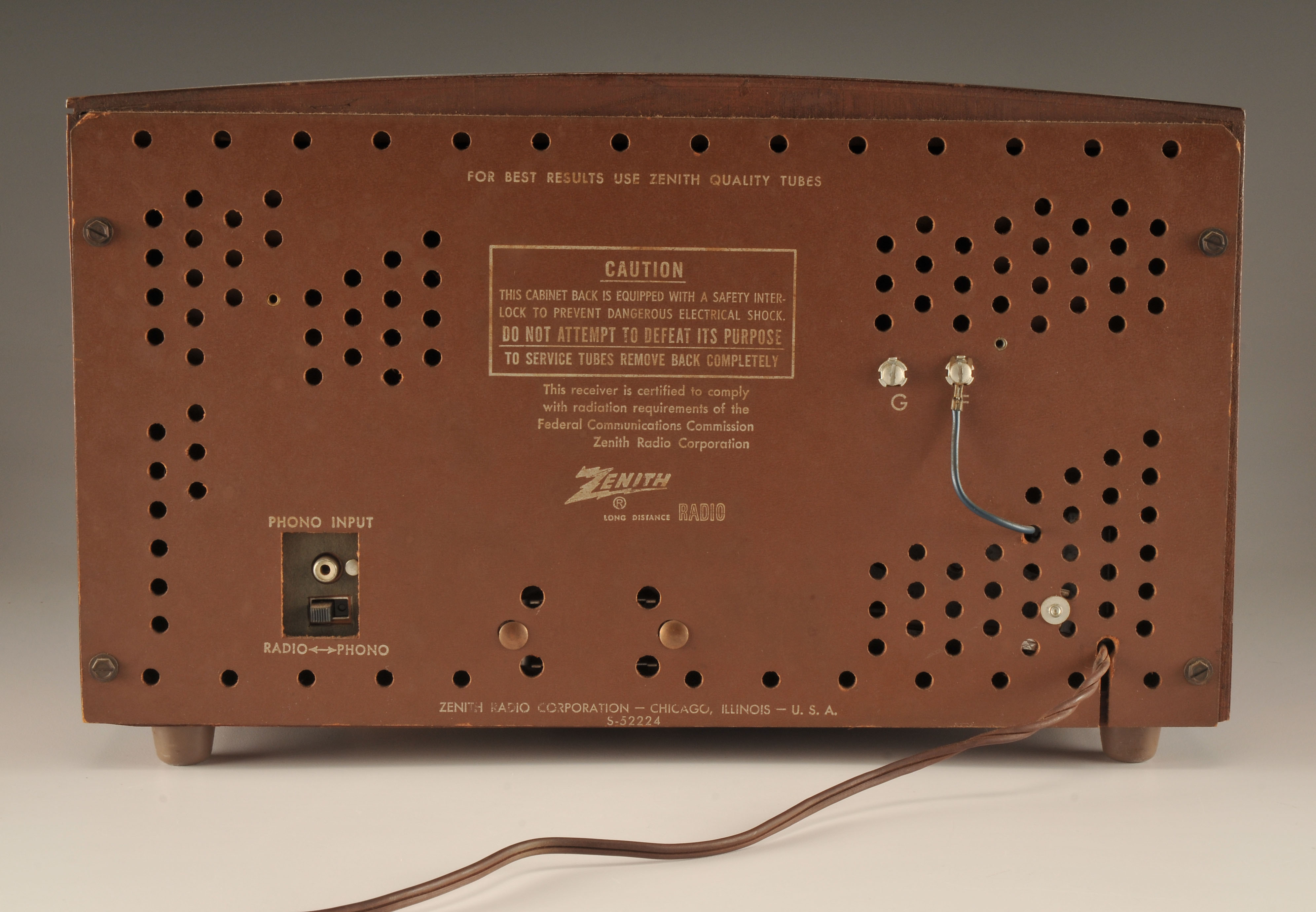 Vintage Zenith Model G730 Long Distance Radio