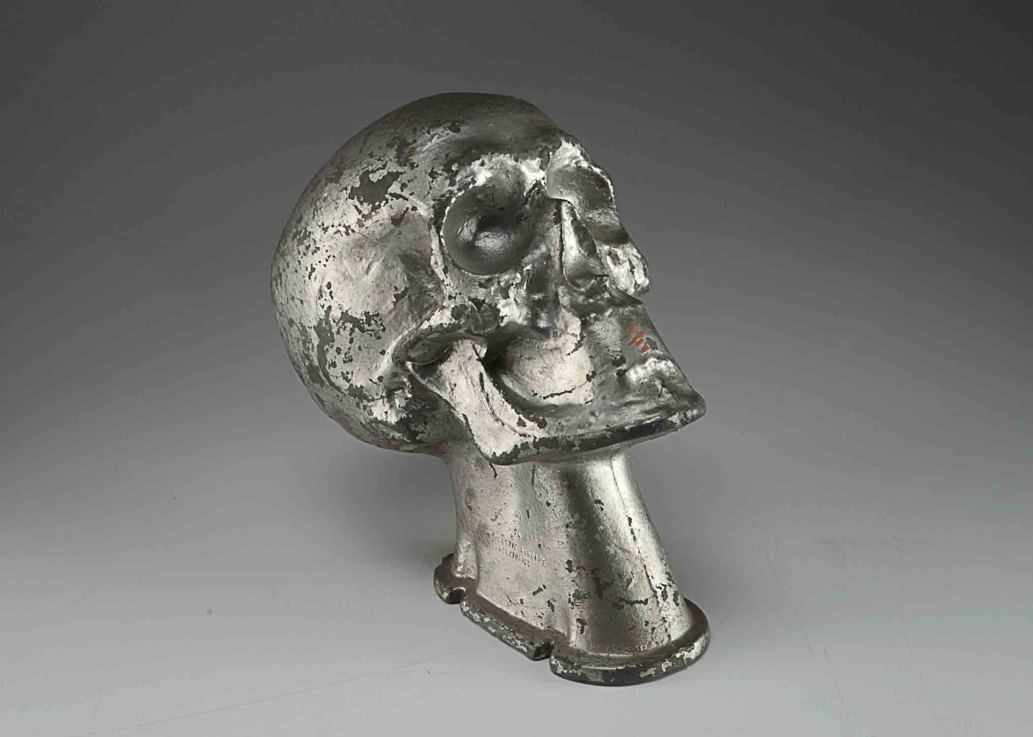 Industrial Skull Mold