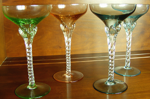 Colored Champagne Glasses 