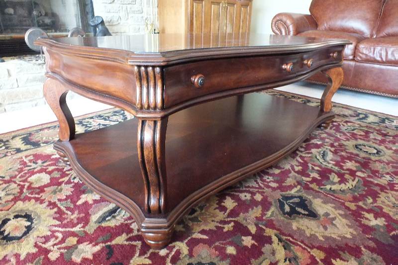 American signature on sale coffee table
