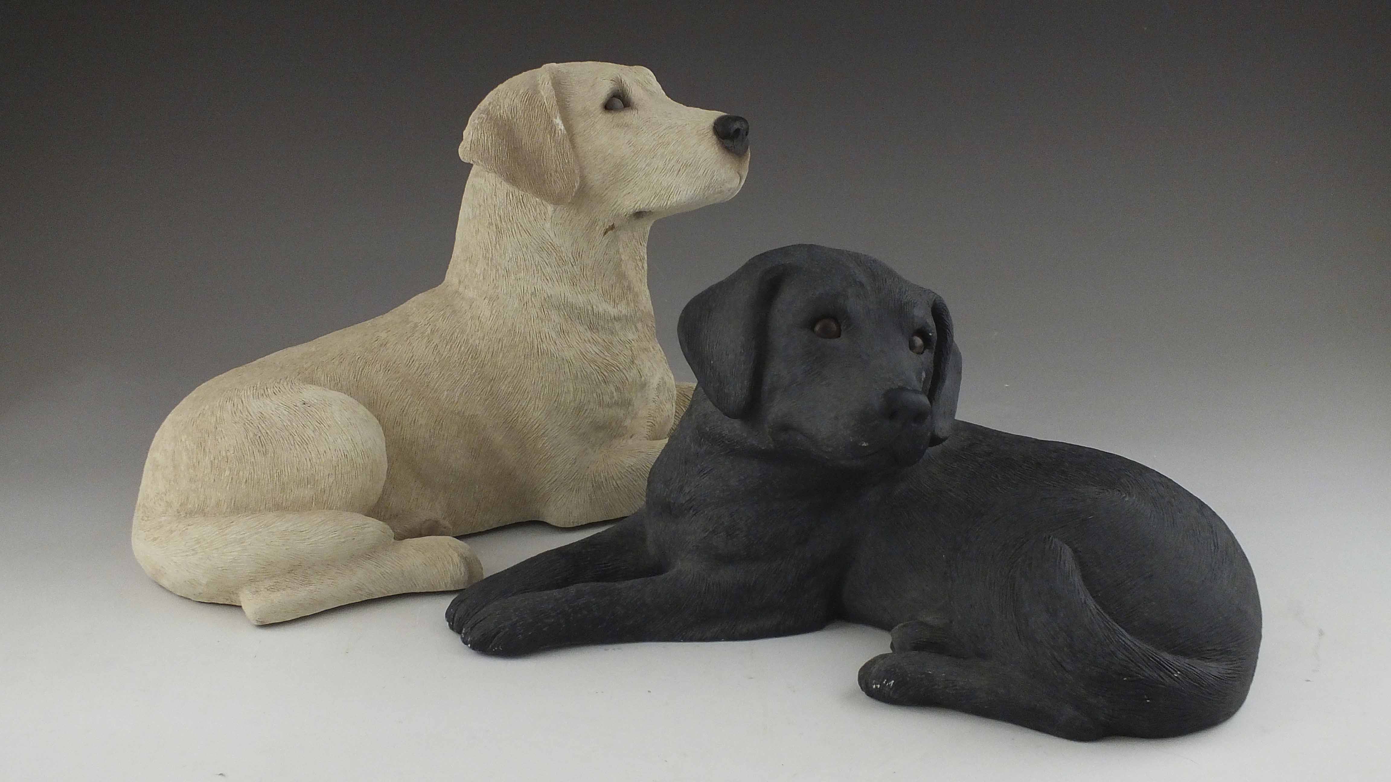 Sandicast Black  and Yellow Lab Figurines