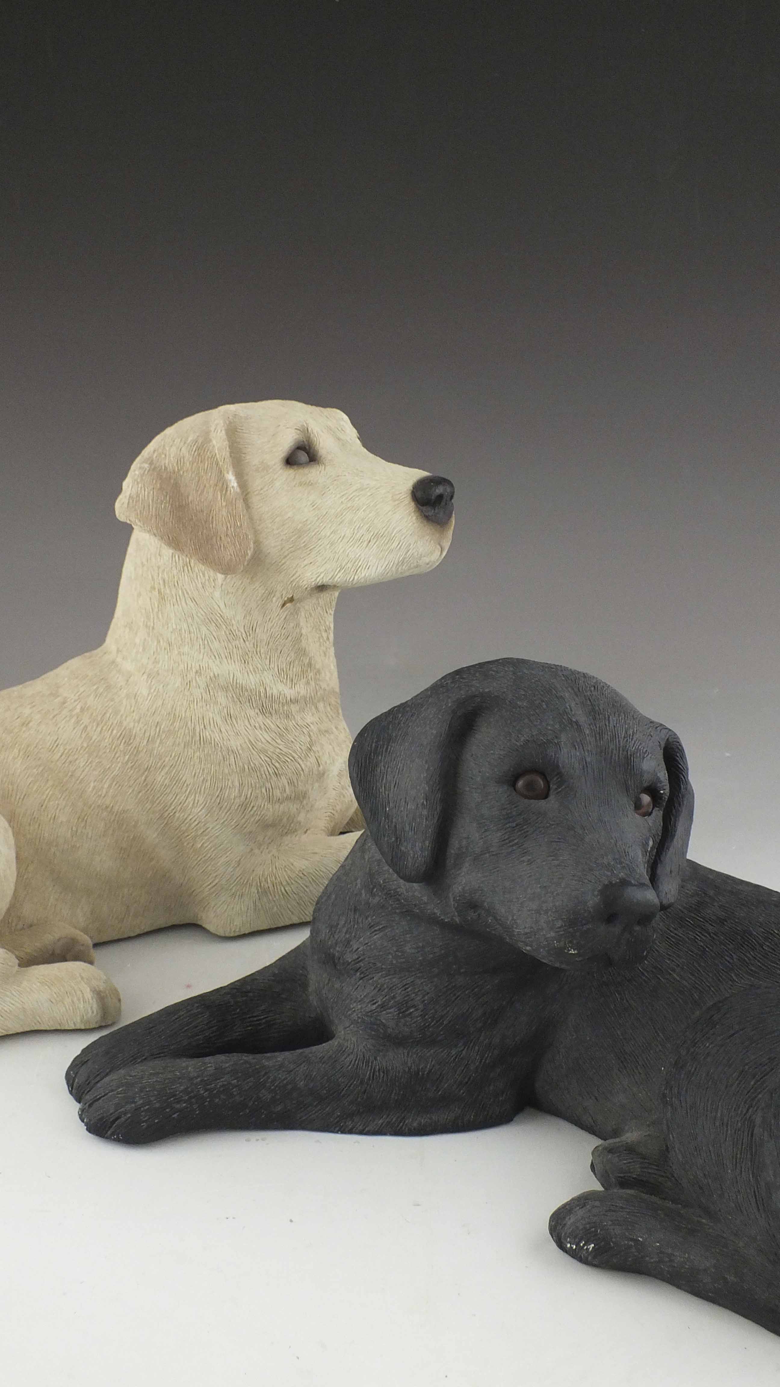 Sandicast Black  and Yellow Lab Figurines