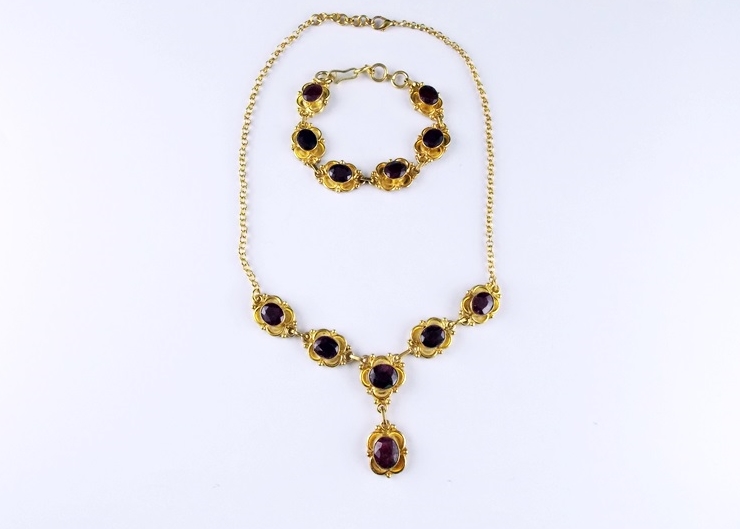 Old World Faceted Garnet Necklace and Bracelet