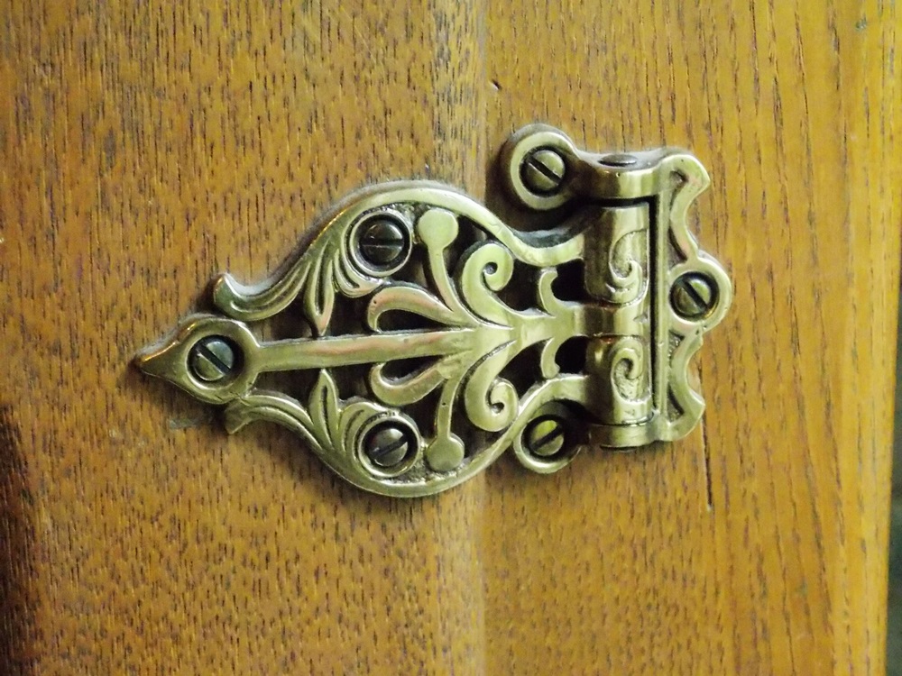 Vintage Gibson's Arcadia Icebox