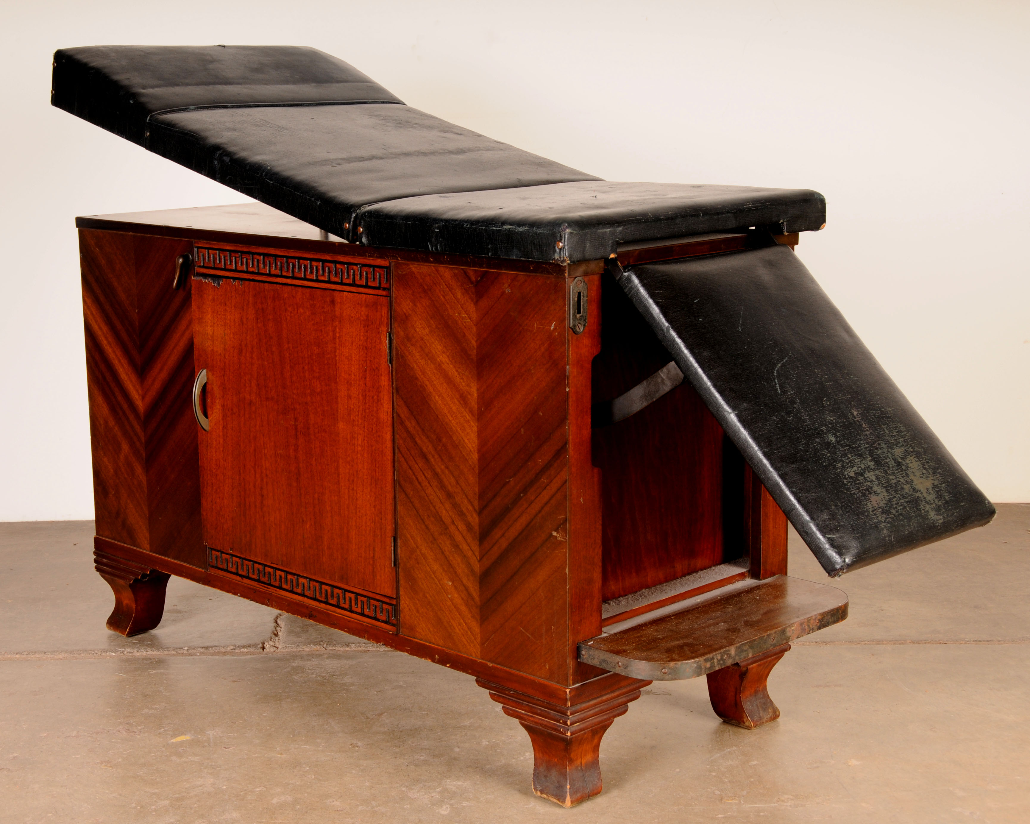 1920's Art Deco Doctor's Examination Table
