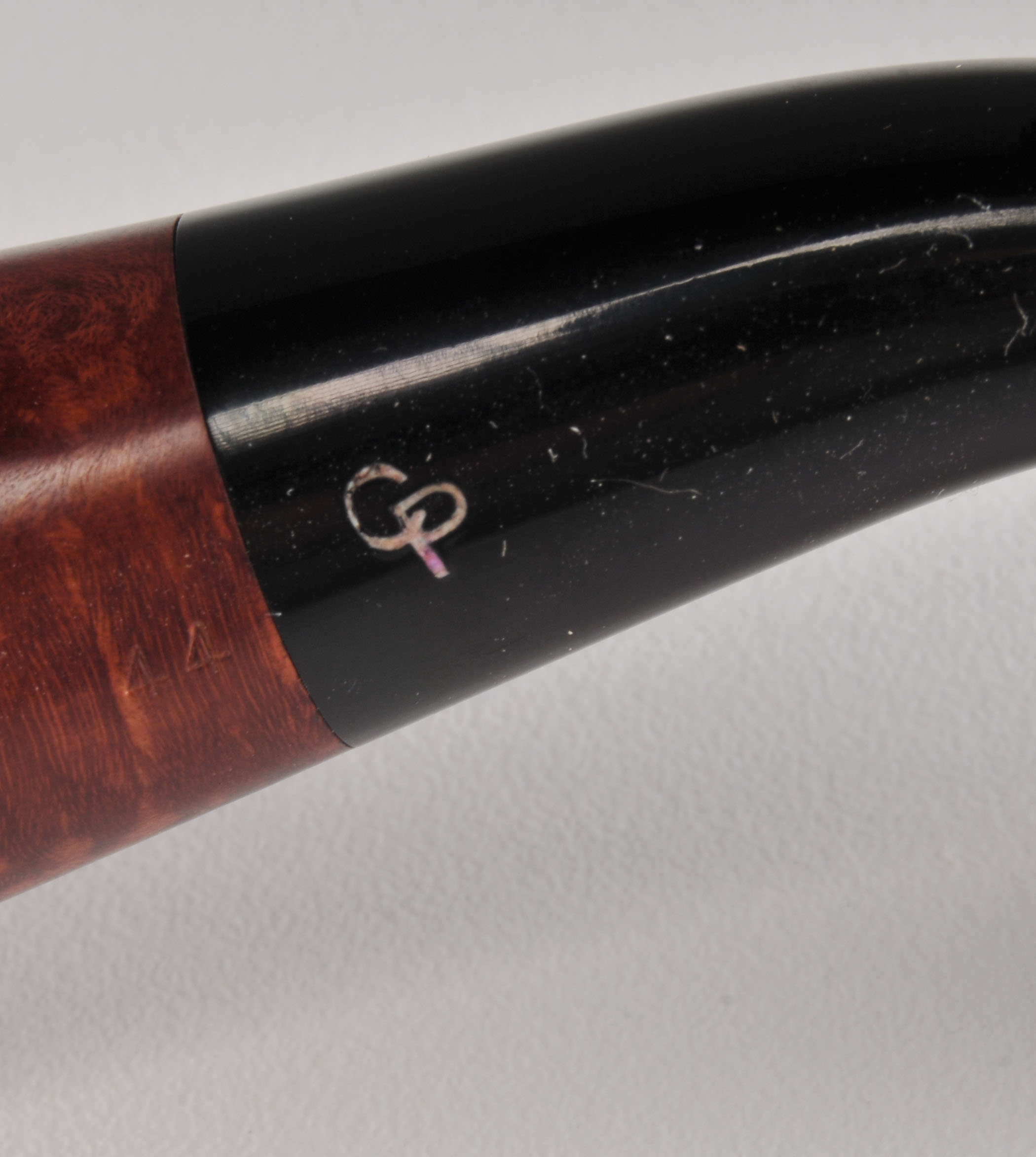 Vintage Charatan's Make Supreme 44 walnut pipe from London, England 