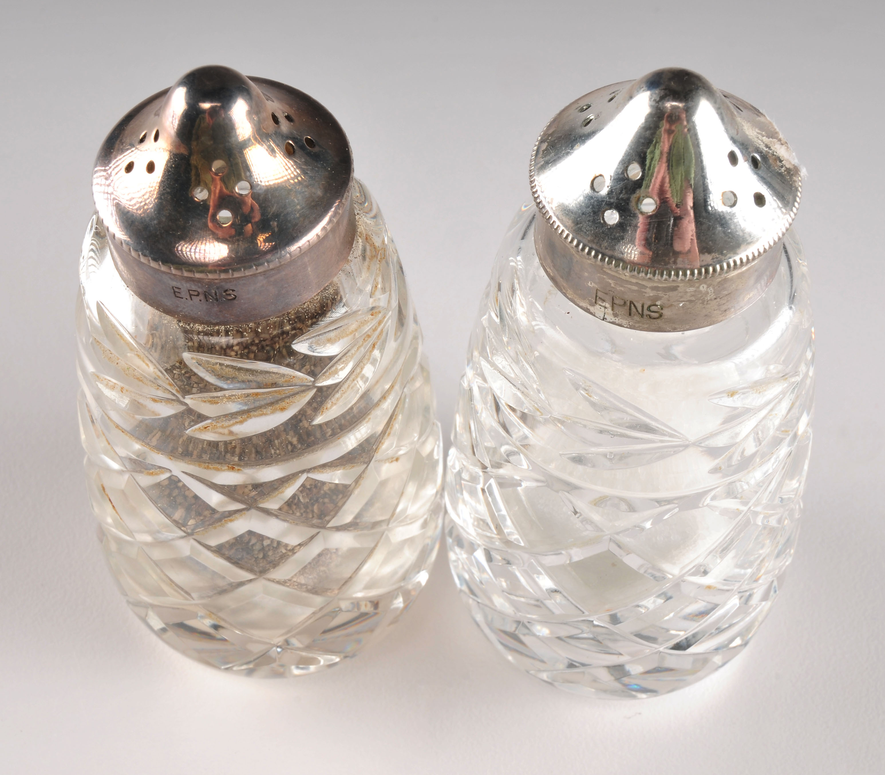 Pair of vintage Waterford Crystal Salt and Pepper shakers in the "Glandore" pattern 