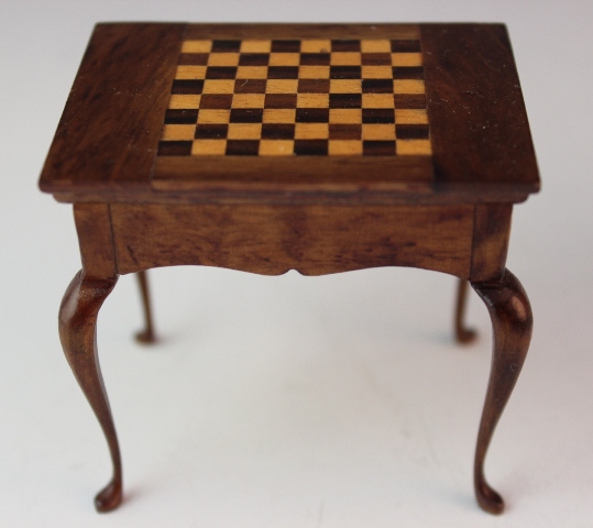 Dollhouse Furniture & Accessories