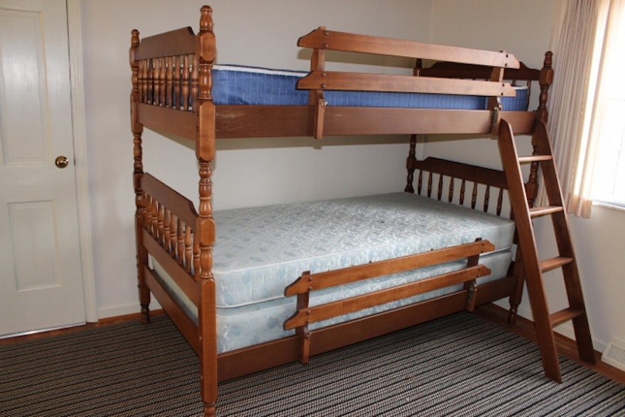Bunk Beds by Moosehead Furniture