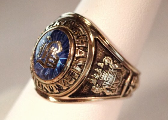 10K gold Class Ring with Blue stone to center