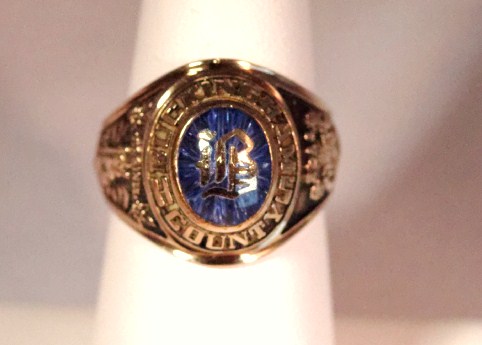 10K gold Class Ring with Blue stone to center
