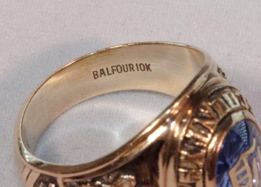 10K gold Class Ring with Blue stone to center