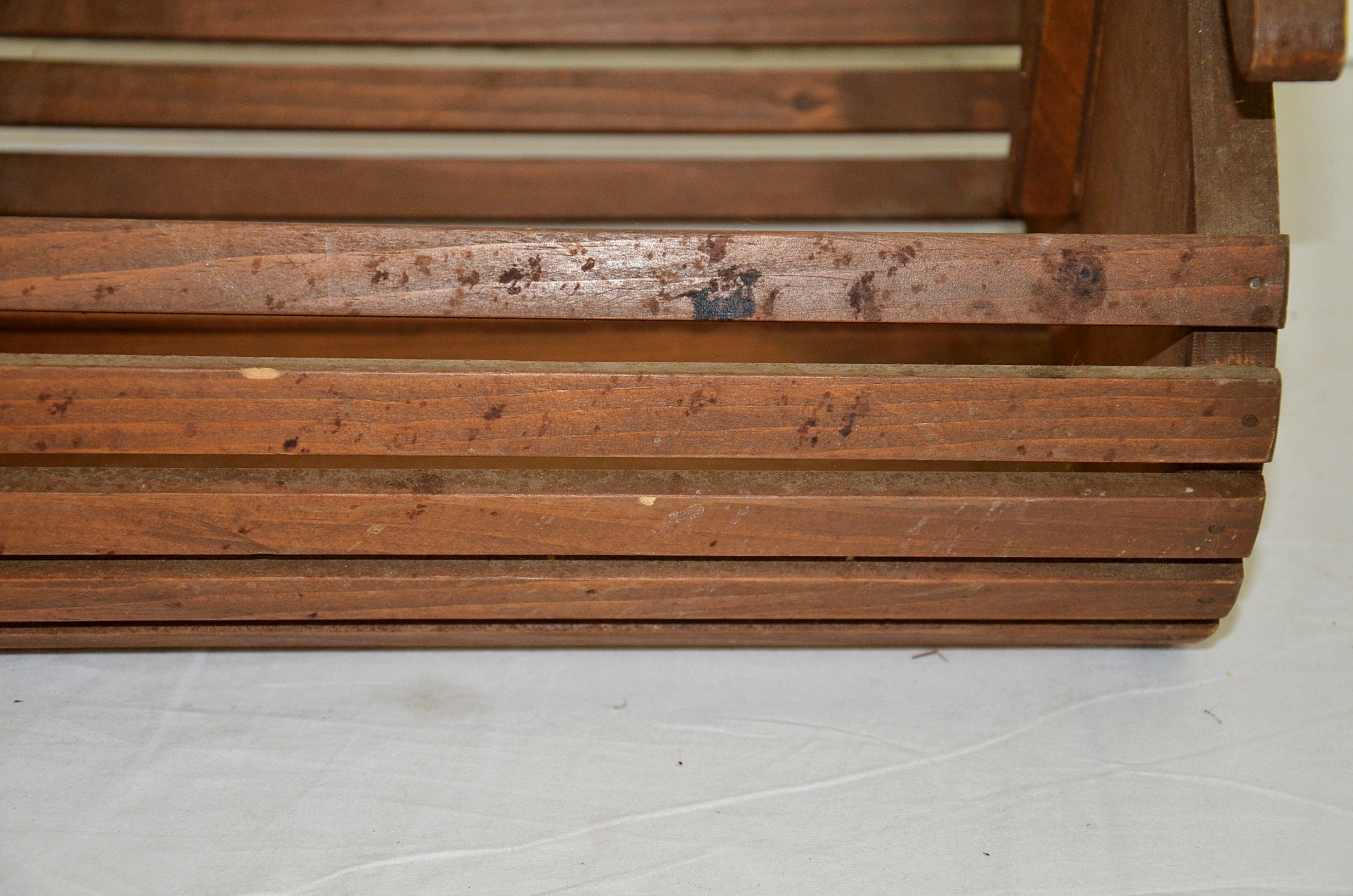 Vintage wooden duck basket.