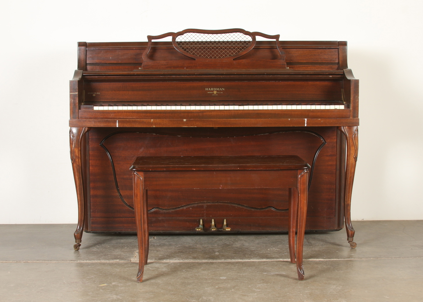 Vintage Hardman Peck & Co. Console Piano