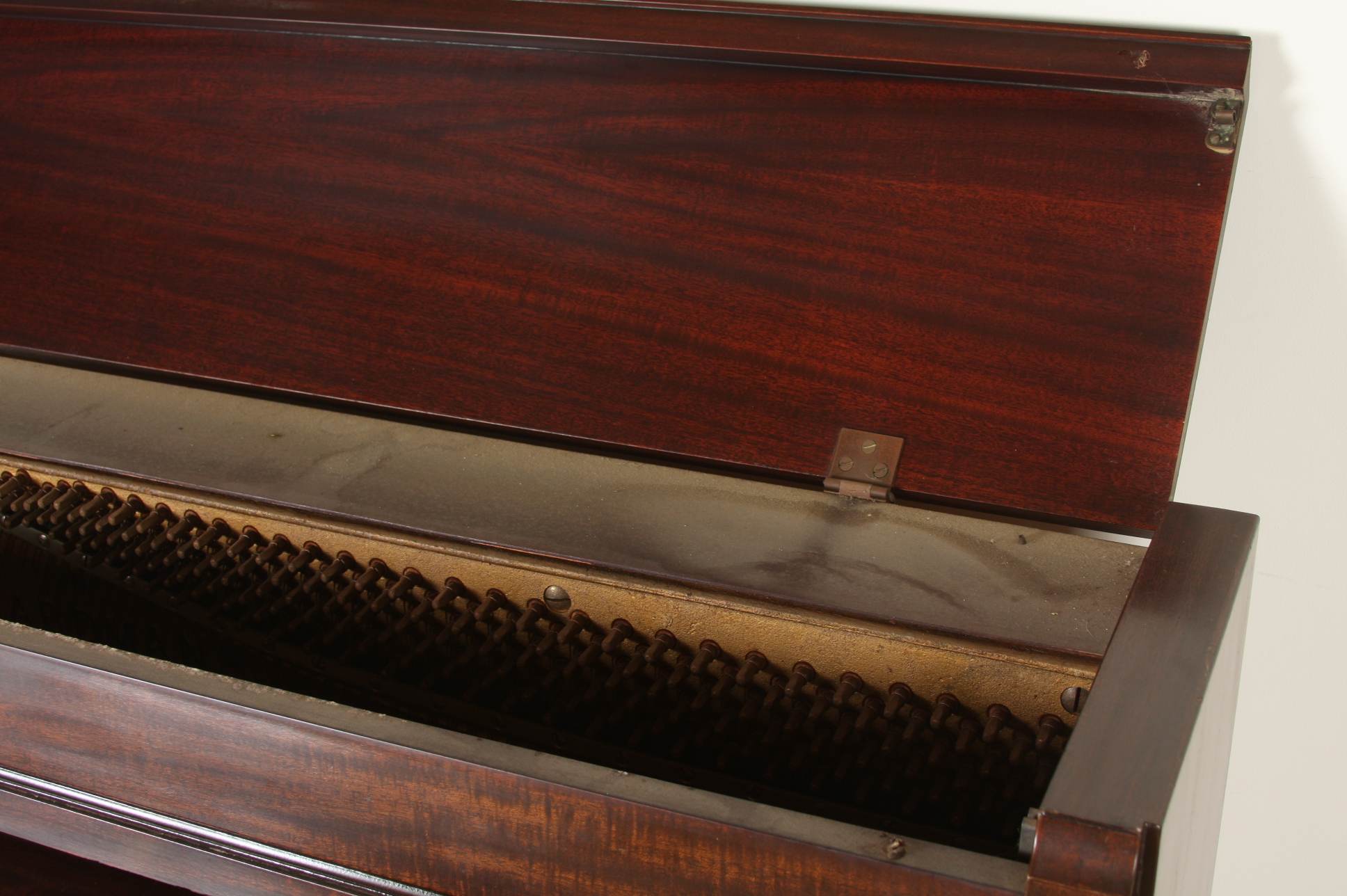 Vintage Hardman Peck & Co. Console Piano